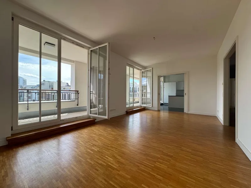 Wohnen in Bestlage: Moderne City-Residenz mit 3 Schlafzimmern und großer Terrasse! — photo 1